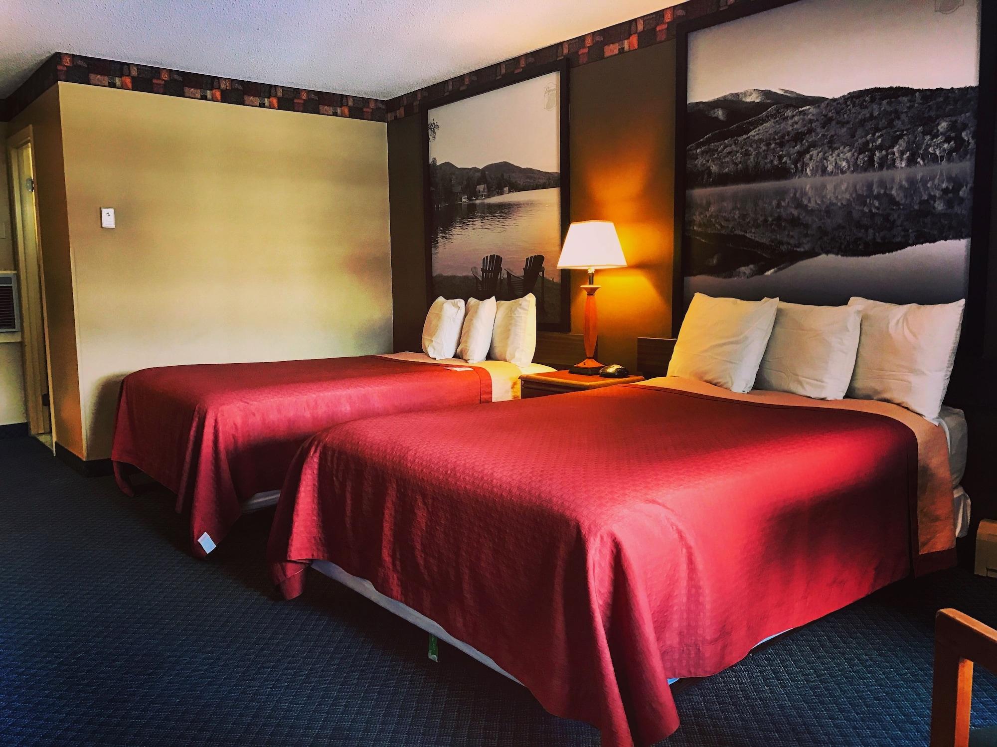 Super 8 By Wyndham Lake George/Downtown Buitenkant foto