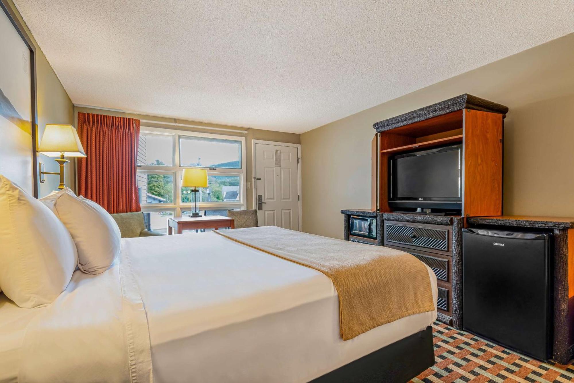 Super 8 By Wyndham Lake George/Downtown Buitenkant foto